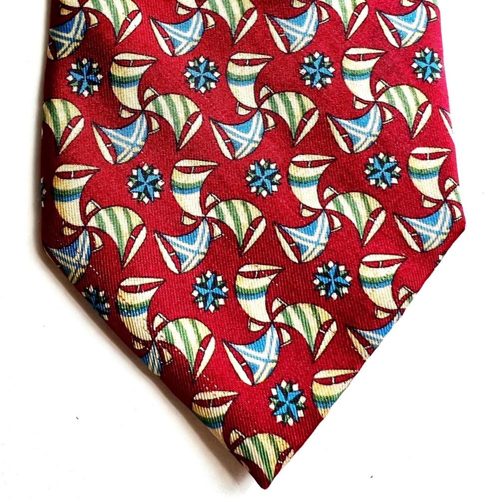 Salvatore Ferragamo tie 100% silk, made in Italy! excellent condition